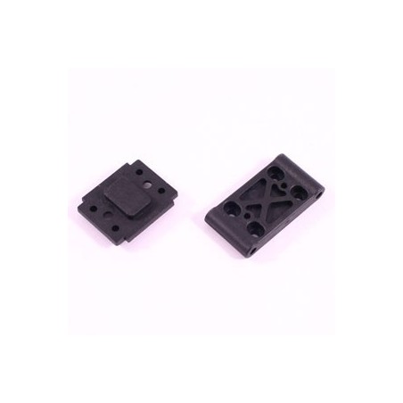 40009 Front pivot block and kick plate